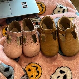 B44 Lot of 2 Pairs T-Strap Shoes; Pink and Tan, 5C, see all pics